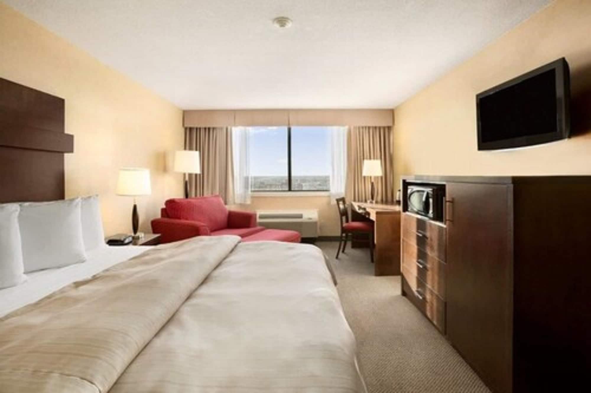 The Senator Hotel & Conference Center Timmins Exterior photo